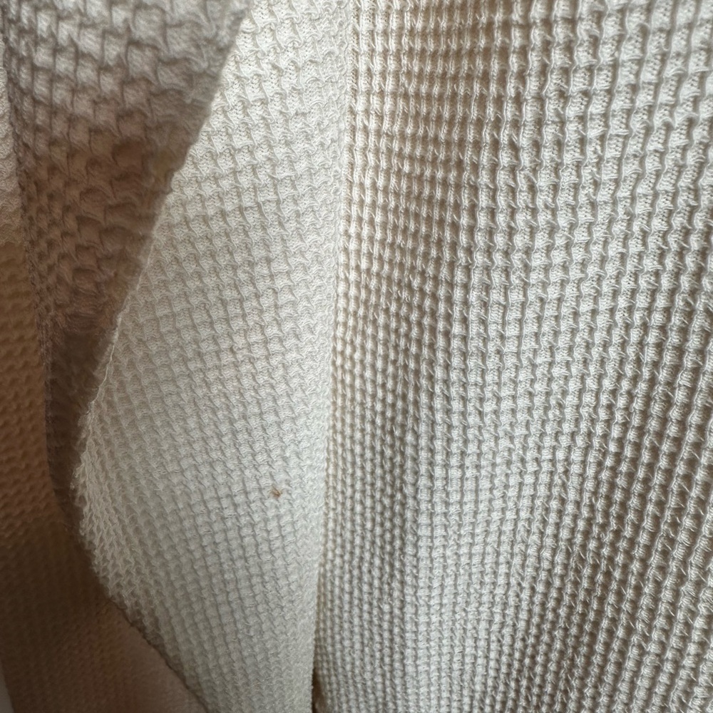 Vince Men's Cream Crewneck Sweater - Picture 9 of 12